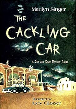 Paperback The case of the cackling car: A Sam and Dave mystery story Book