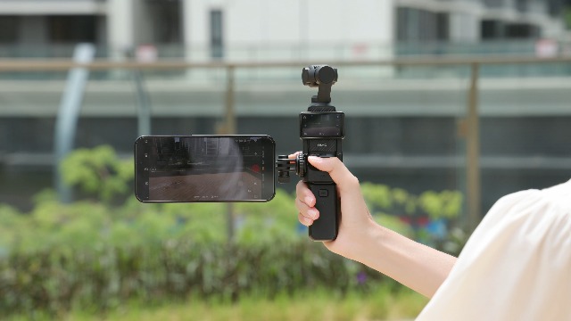 Amazon.co.jp: JJC DJI Osmo Pocket 3 スマホホルダー 磁気マウント