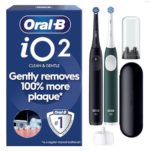 Oral-B iO2 Duo Electric Toothbrushes, 2 Gentle Care Toothbrush Heads, 1 Travel Case, 1 Travel Refill Holder, Toothbrush for Adults (Night Black and Forest Green), Designed by Braun, 2 Pin Plug