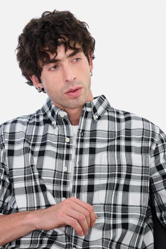 Image of SNITCH Men Casual Shirt | Regular Fit Full Sleeve Button-Down Collar Buffalo Check Pattern | Premium Cotton Blend & Breathable Fabric Outings