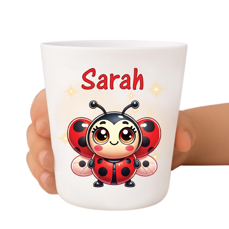 Tendance Cadeau Gobelet enfant personnalisé – Incassable et sans BPA – Prénom + illustration – Résistant aux chocs – Crèche, école, maison – 236 ml (Coccinelle)