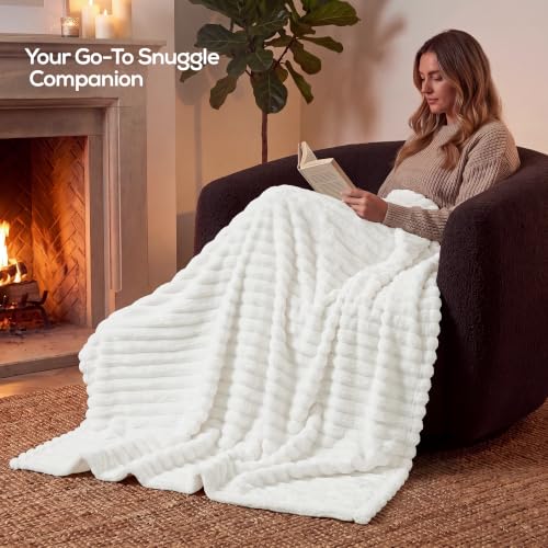 Utopia Bedding Streifen Kuscheldecke Flauschig [127 x 152 cm, Gebrochenes Weiß] Weiche… – Ansicht 5