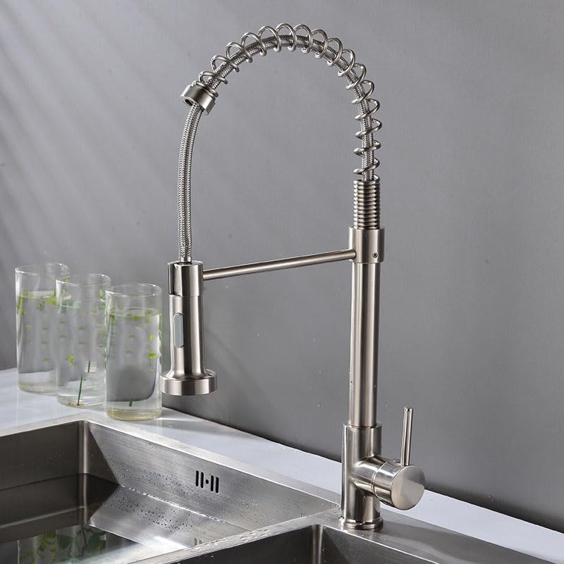 Robinet de cuisine avec douchette pour simplifier vos recettes quotidiennes