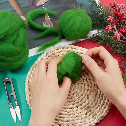 GORGECRAFT 100g Needle Felting Wool Green Dyed Merino Wool Top Roving Felting Fibre Yarn Felt Blend Dreads for Spinning Knitting Weaving Chunky Yarn Christmas DIY Materials Handcrafts - Image 4
