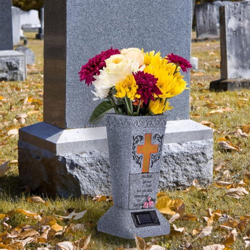 Vases funéraires avec épines pour stabiliser les fleurs sur les tombes