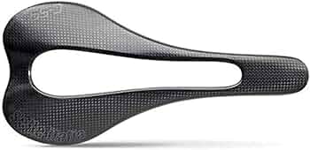 未使用・超軽量カーボンサドル(61g)セライタリア　SLR C59 ヒルクライム SELLE ITALIA(セライタリア) SLR C59 C/K BLK 未使用・超軽量カーボン