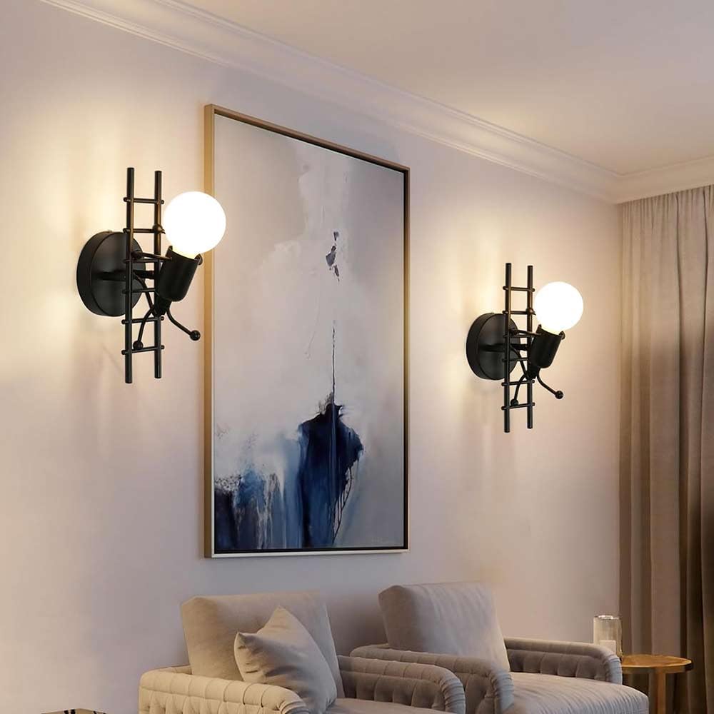 Vetrineinrete® Applique da parete decorativo a forma di omino sulla scala lampada da muro in metallo attacco E27 arredo casa soggiorno (Nero)