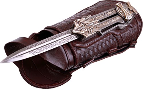 MC-AC-03 Assassin's Creed Aguilar's Hidden Blade & Gauntlet Officially Licensed Replica, 12