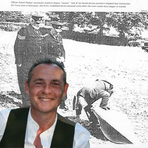 Ep. #884: John Keeling &ndash; UFO Fact or Faux?