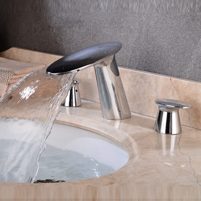 Robinet répandu 3 trous en laiton chrome pour lavabo chic