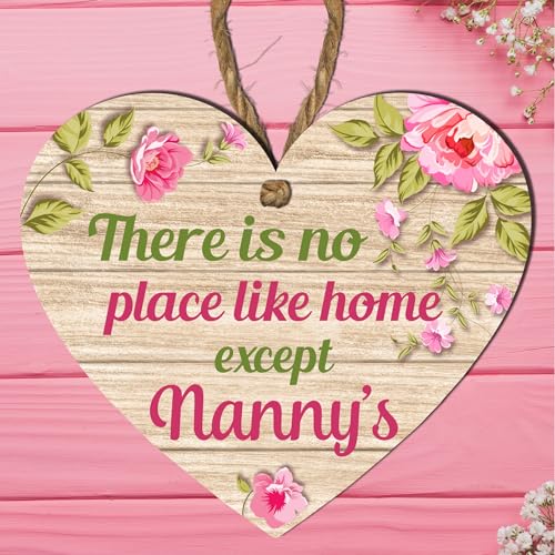 Targa in legno a forma di cuore con scritta in lingua inglese "There's No Place Like Home Except Nanny's", regalo per bambinaia, compleanno, festa della mamma, nonna, regalo per nonna, Natale,