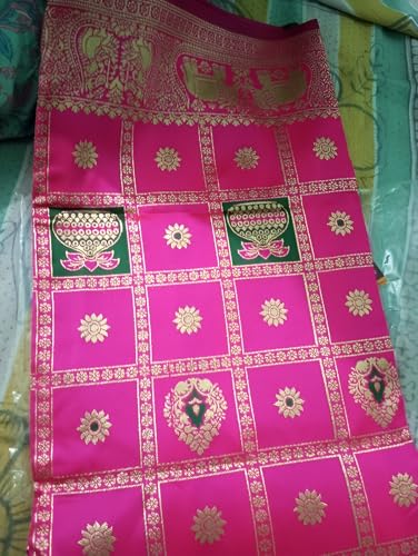 Image of Yashika Women's Banarasi Kanjivaram Silk Woven Saree | Animal Printed Patola Silk Saree for Women