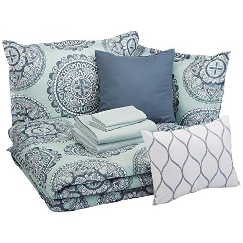 Amazon Basics 10-Piece Bed-in-a-Bag – Soft, Easy-Wash Microfiber – Full/Queen, Sea Foam Medallion, Floral