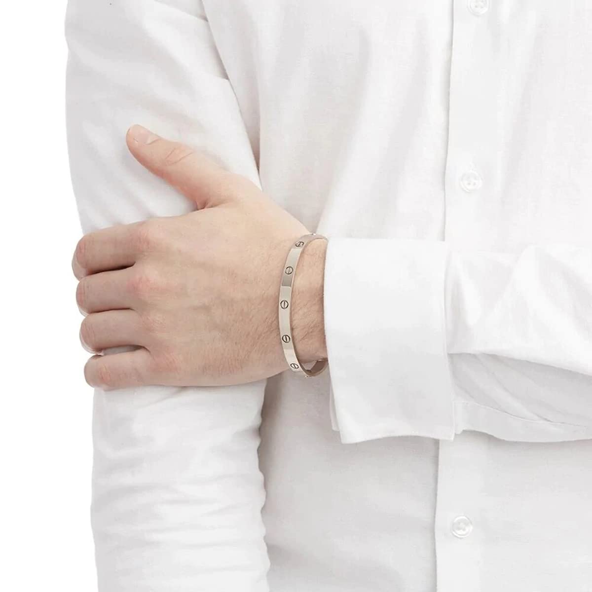 Chic Love Bracelet Plated Gold