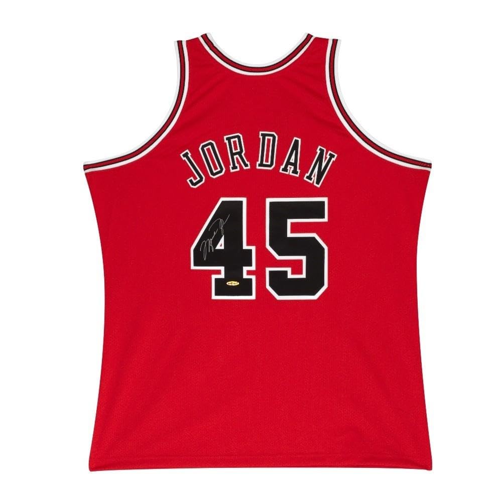 Amazon.com: Michael Jordan Signed Autographed Jersey 1995 Bulls
