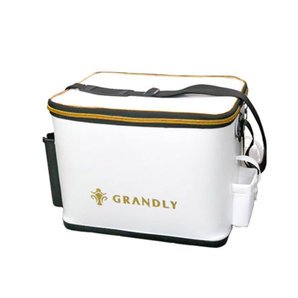 レア❗️エミレーツ航空 CA・パイロット キーホルダー 旧モデル 3種類セット レア❗️エミレーツ航空 CA・パイロット キーホルダー 旧モデル