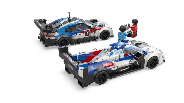 LEGO Speed Champions BMW M4 GT3 & BMW M Hybrid V8 Race Cars Set