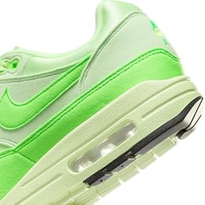 Nike W AIR MAX 1 '87 (HJ7329-376, Vapor Green/Green Strike-Bare), Vapor Green/Barely Volt/Black/Green Strike, 6: Buy Online at Best Price in UAE - Amazon.ae