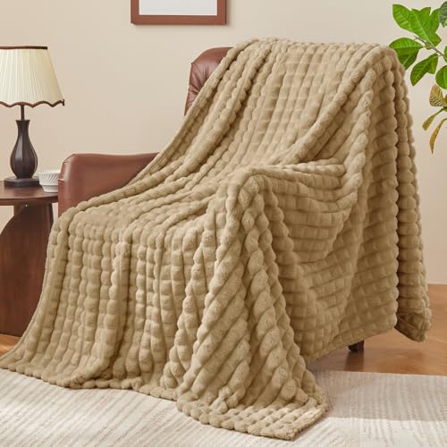 Image of BEDELITE 3D Checked Camel Fleece Throw Blanket for Couch, 50x60 Inches