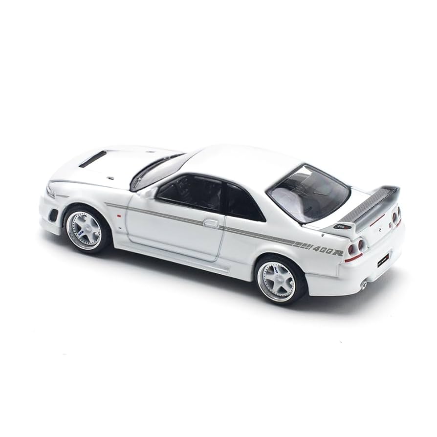 Nissan Skyline GT-R (R33) R-tuneホワイト 1/18 AUTOart Nissan Skyline GTR GT-R R33 R-Tune (White