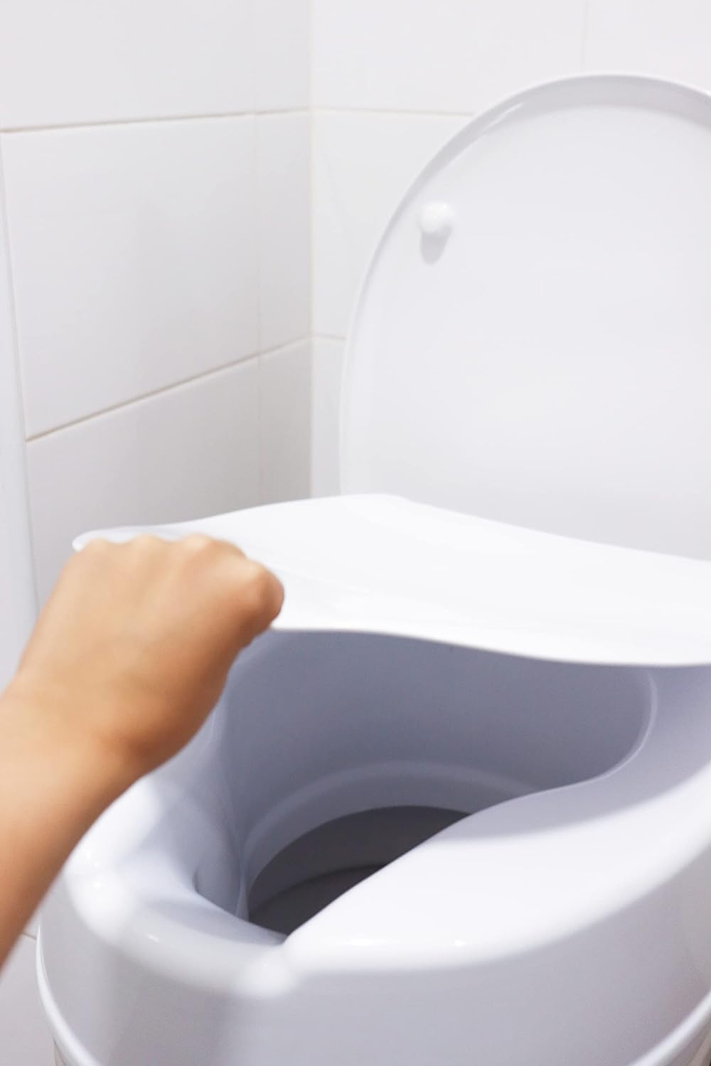 PEPE Mobility - Toilettensitzerhöhung mit Deckel 10cm, Weiß
