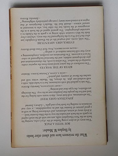 Keep 'Em Rolling 0152421955 Book Cover