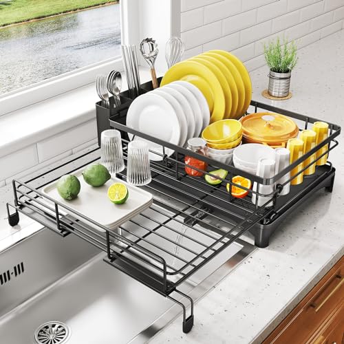 SAYZH Escurreplatos, Escurridor de Platos Extensible con Soporte para Cubiertos y Caño de Drenaje Giratorio, para Fregadero y Encimera de la Cocina, Grande, Negro
