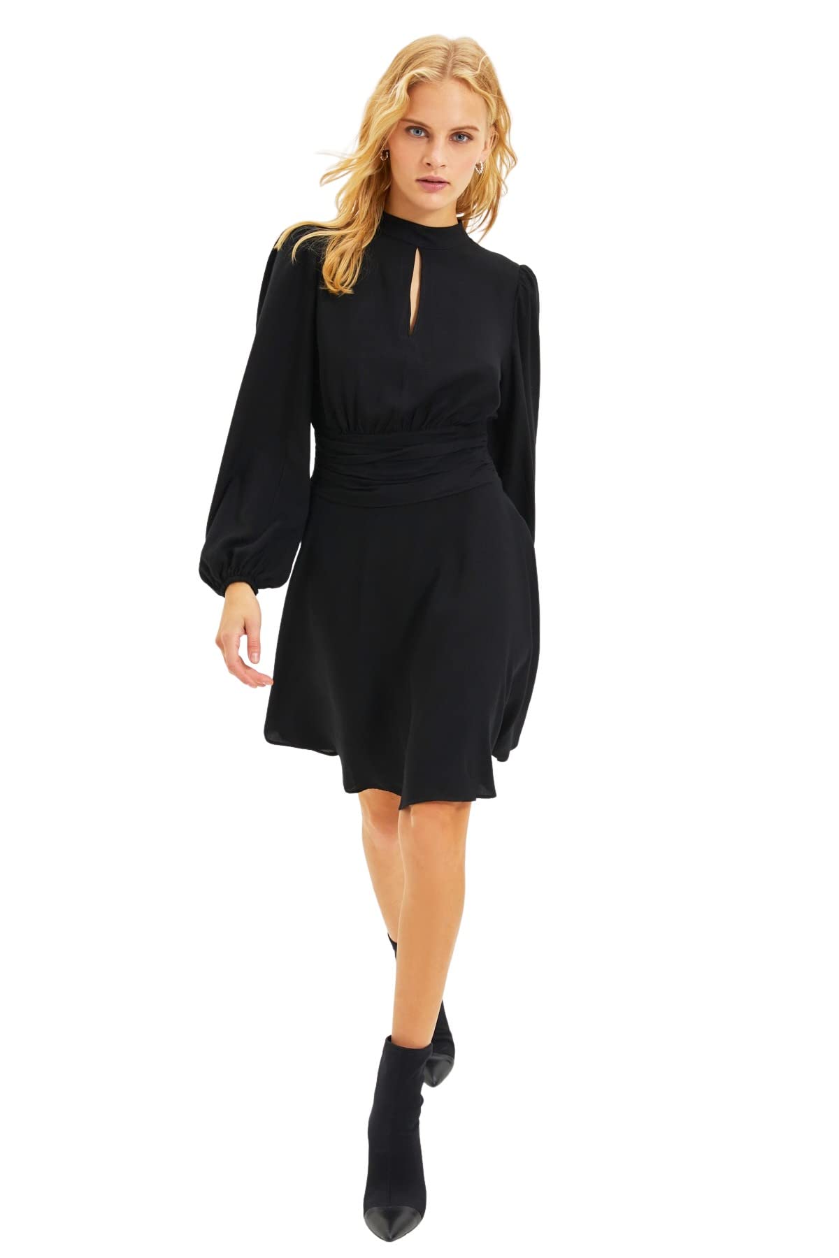Trendyol FeMan Midi A-line Regular fit Woven Dress Schwarz