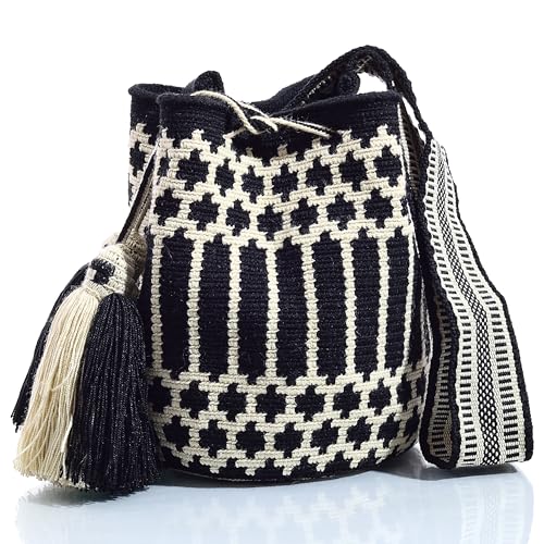 WYOU Designer Collection Hobo Bag Wayuu Crochet, Medium