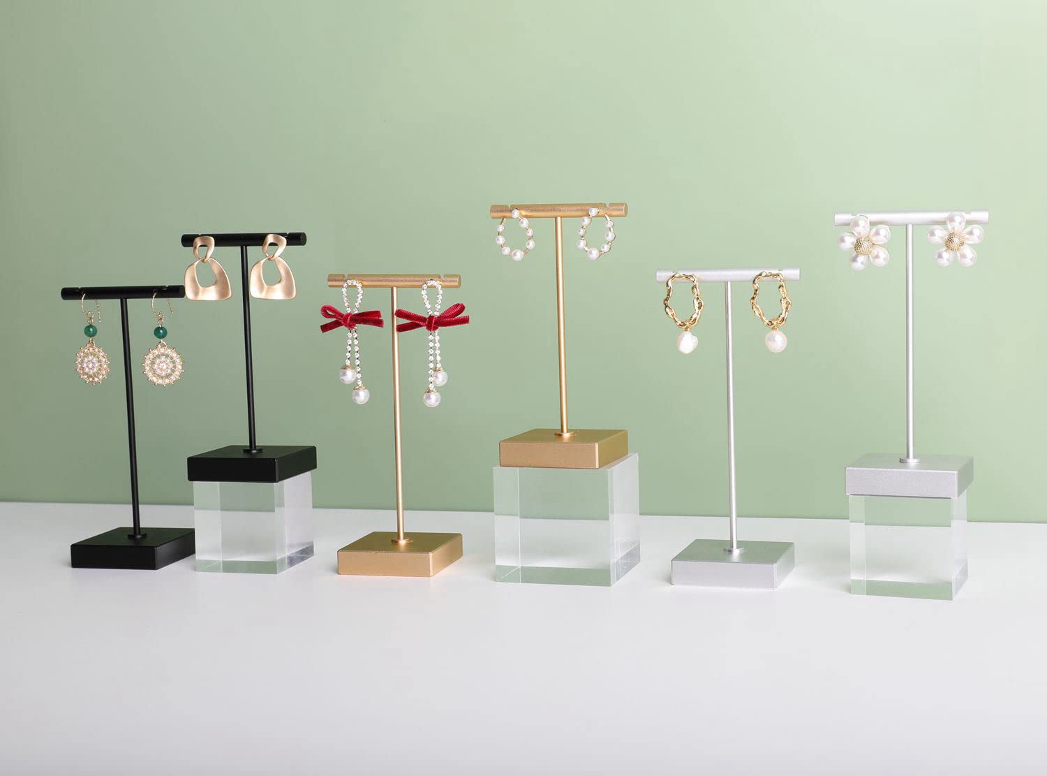 GemeShou Gold earring display stands for selling, Metal Earring T Stand, Small Jewelry earring Holder, Dangle hanger for Photo Shoot Online Retail?Gold-Square Base Height 4.3 inch?