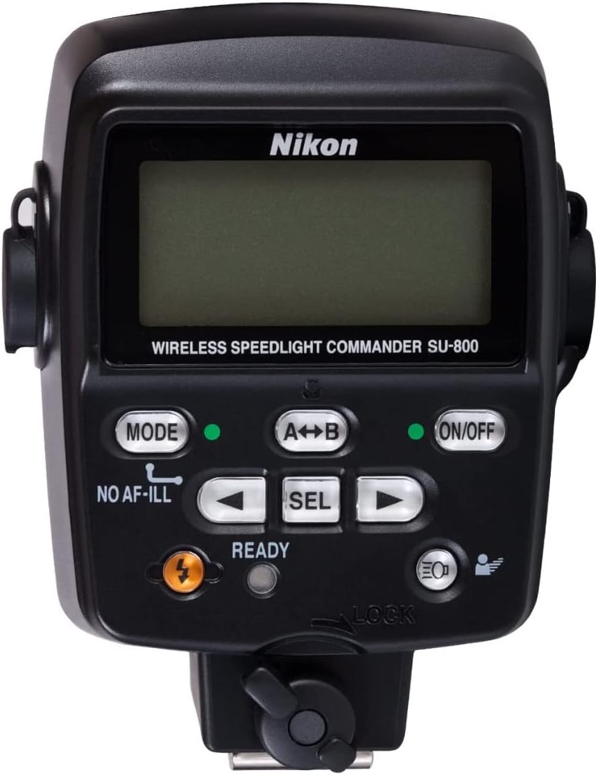 Nikon R1C1 Wireless Close-Up Speedlight Kit for Nikon Digital SLR Cameras