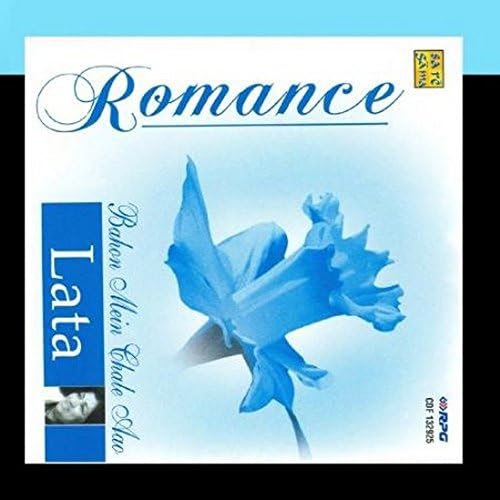 Romance - Lata Mangeshkar 'Bahon Mein Chale Aao'