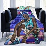 Rodéate con mantas de forro polar de franela Bedsure mientras ves la serie de televisión con una taza de chocolate caliente en el sofá, especialmente en noches frías, como un compañero perfecto mientras tienes una cómoda siesta en tu trabajo con nuestra manta súper acogedora, imprescindible para acampar o picnic en climas húmedos mientras disfrutas de las horas felices. Perfecto para cubrir los pies hasta el nivel de los hombros para acurrucarte o relajarte.