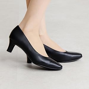 Amazon | 卑弥呼(ヒミコ) 5cmヒールブラックパンプス/600003ブラック