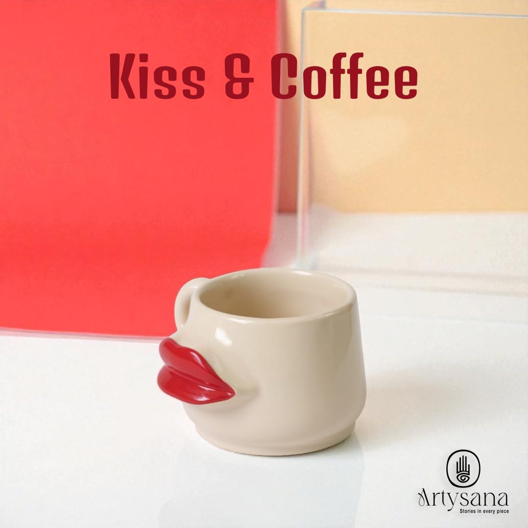 Kiss & Coffee Mug – Tazza in ceramica artigianale – Artistic Design Coffee Cup – Unique Gift for Art Lovers
