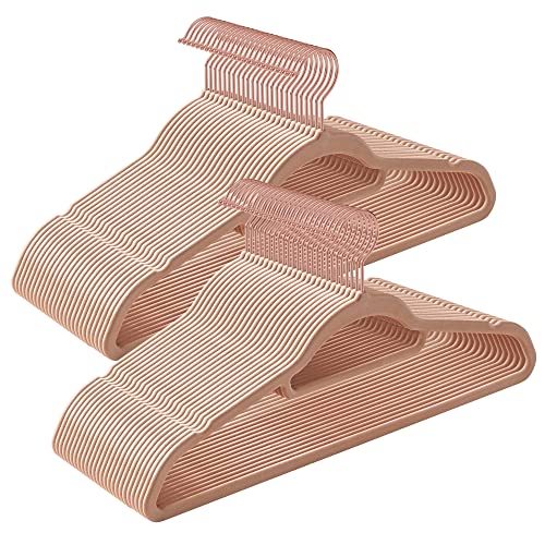 SONGMICS Grucce Appendiabiti in Velluto, 50 Pezzi, Salvaspazio e Antiscivolo, Porta Cravatte, Gancio Girevole a 360° Spesso 0,6 cm, Largo 43,5 cm, Cappotti Pantaloni, Marrone Caramello CRF021LB50