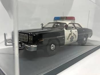 NEO　ダッジ　モナコ　ポリスカー　ニューヨーク 1/18 ダッジ モナコ ニューヨーク州警察 パトカー | HLJ.co.jp