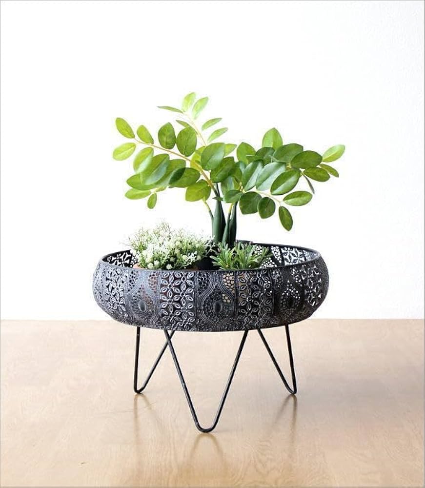 Amazon.co.jp: 鉢カバー プランターカバー おしゃれ アイアン Amazon.co.jp: 鉢カバー プランターカバー おしゃれ アイアン