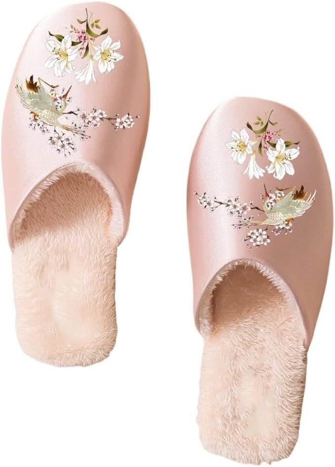 Elegant Floral Embroidered Satin Slippers Women Men Oriental Style Closed-Toe Slippers Winter Warm Fleece Lined Indoor Mules Non-Slip Soles Slip-On Shoes