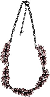 عقد معدني رائع مع ورقة شجر بينك وبينك