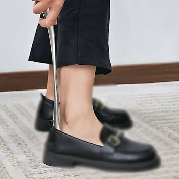 Professionele roestvrijstalen schoenlepel lange steel schoenlepel metalen schoenlepel schoenen lifter schoen drager voor mannen vrouwen senioren ouderen