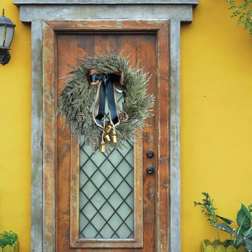 Corona navideña para puerta exterior e interior con lazo de invierno tradicional 7