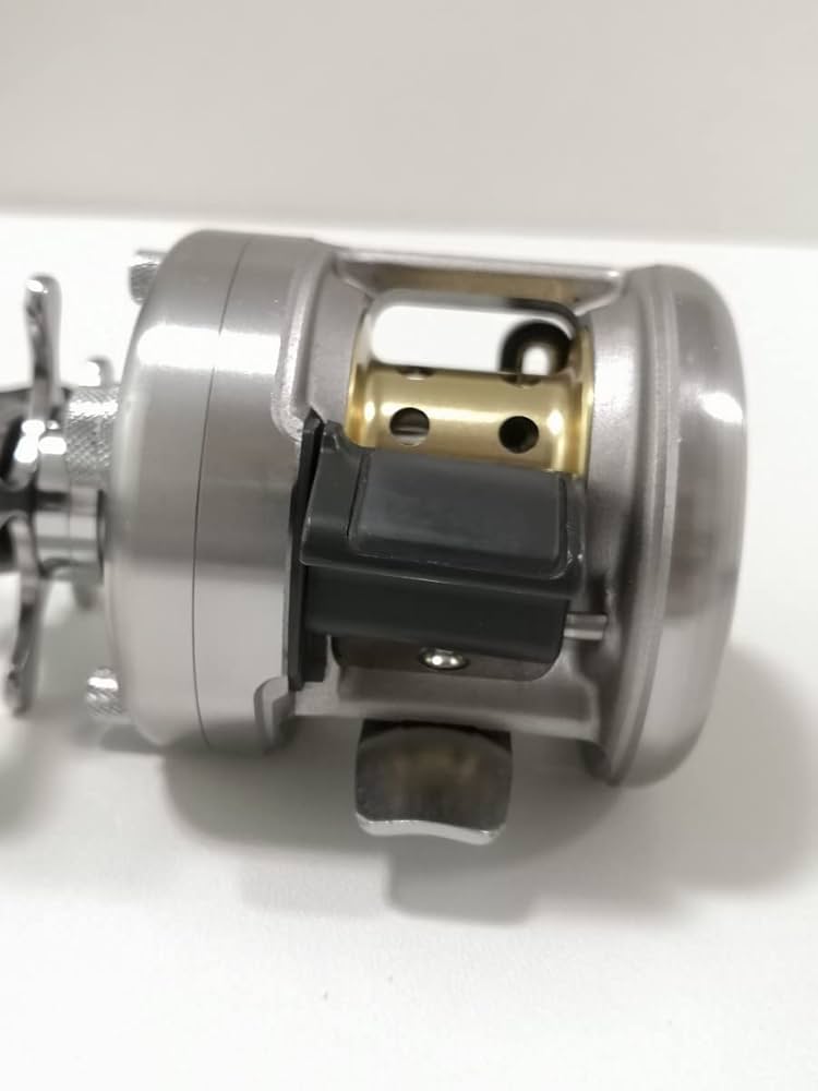 シマノ（SHIMANO） 05カルカッタ51 Amazon.co.jp: シマノ 05 カルカッタ 51 y4001 : おもちゃ