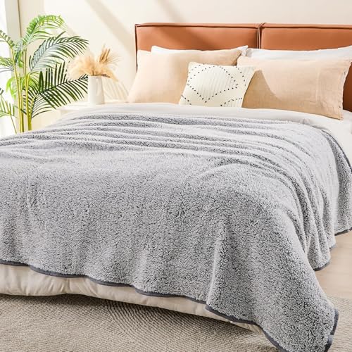 EMME Kuscheldecke Flauschige Sherpa Decke 150x200 cm, Oeko-Tex zert Doppelseitig Extra Weich & Langlebig,XL Wolldecke Couchdecke,Flauschige Decke Grau Warme Dicke wohndecke Tagesdecke Sofadecke