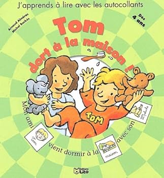 Paperback TOM DORT A LA MAISON ! Book