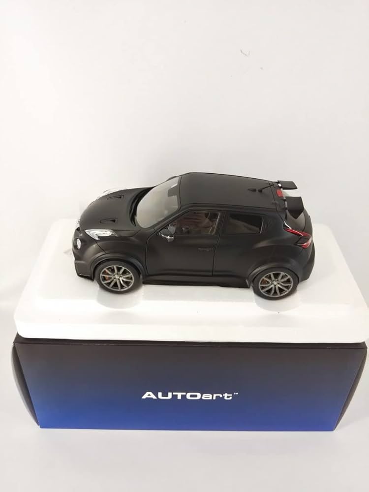 オートアート 1/18 NISSAN JUKE-R 2.0 マットブラック 77458w-scaled.jpg?v=1647370878