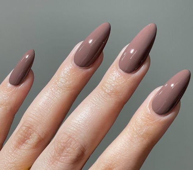 KLOSS BEAUTY Kylie Jenner Super long Stiletto press on nails Artificial Nails, Reusable Fake Nails, Set of 22 false nails Universally sized nail extensions for women, Longlasting fake nails with Glue