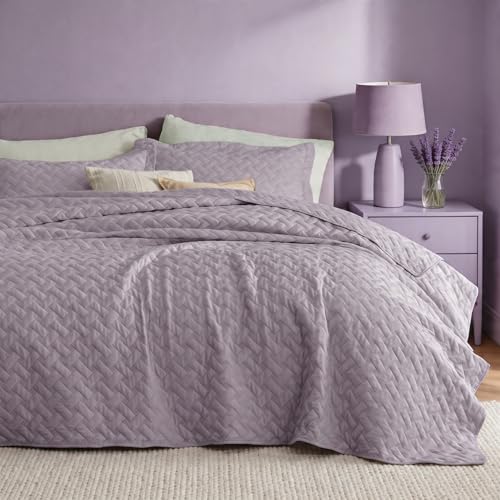 Image of Bedsure Quilts King Size - Lightweight Bedspreads King Size with Basket Weave Pattern, Soft Quilt Bedding Set, Purple Comforter Set Coverlet for All Seasons with 2 Pillow Shams (106 inch x 96 inch)