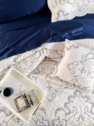 Image of BrylaneHome Amelia Bedspread - Full, Navy