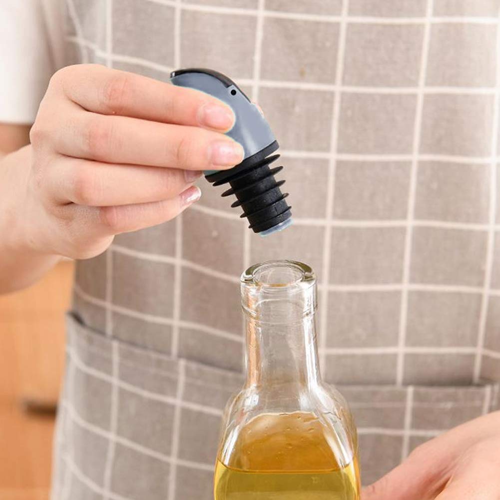 2x Edelstahl Ausgießer Für Ölflaschen - Mit Klappe Gegen Tropfen, Perfekt Für Küche & Bar